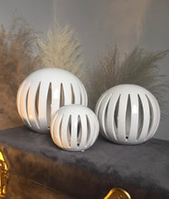 Load image into Gallery viewer, The Spheres